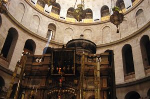 Kaplica Grobu Pańskiego w Jerozolimie fot. no.wikipedia.org