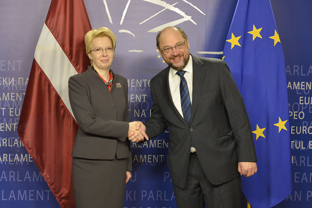 Schulz grozi Polsce „siłowym narzuceniem” imigrantów