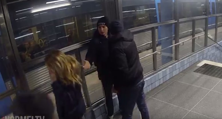 Polak broni kobietę w metrze w Sztokholmie. Reszta ludzi bez stanowczych reakcji