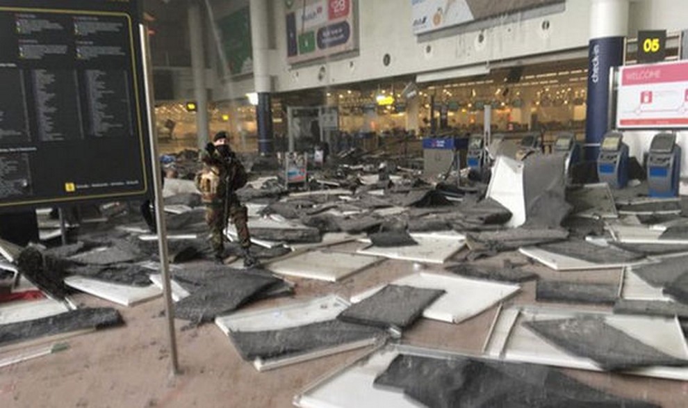Zamachy bombowe w Brukseli! Są ofiary śmiertelne! (WIDEO)