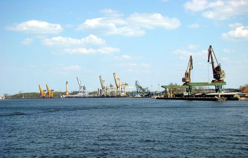 Polskie porty chcą zbudować potężny terminal. Protestują Niemcy i… działacze SLD