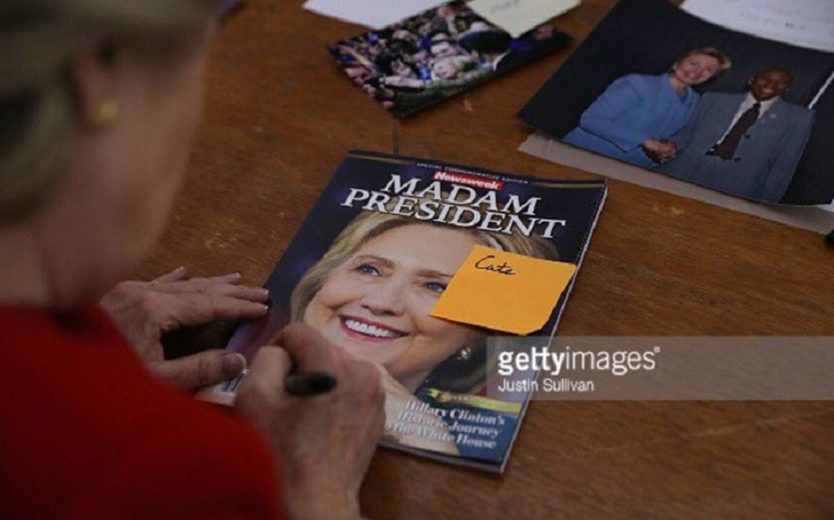 Newsweek wycofuje 125 tys. egzemplarzy z informacją o wygranej Clinton